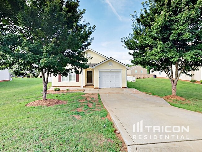 3633 Crowders View Dr