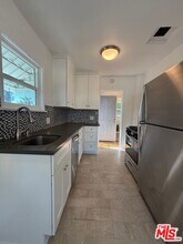 1155 N Genesee Ave in West Hollywood, CA - Building Photo - Building Photo