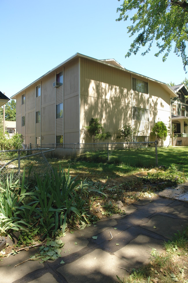 1914 W 10th Ave in Spokane, WA - Building Photo - Building Photo