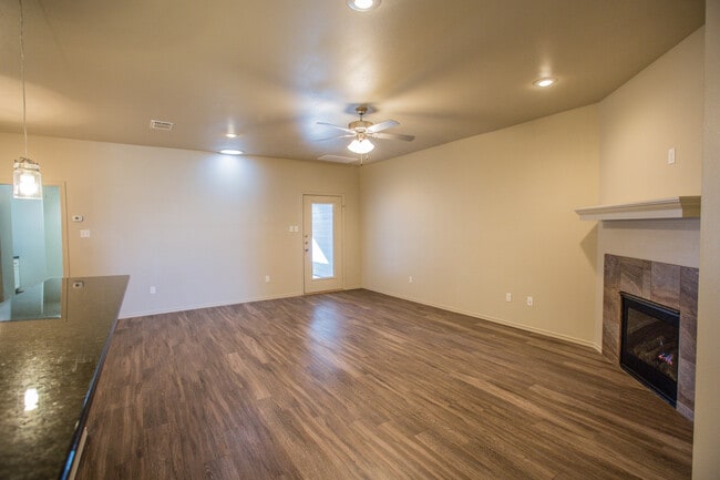 2123 10th St in Lubbock, TX - Building Photo - Building Photo