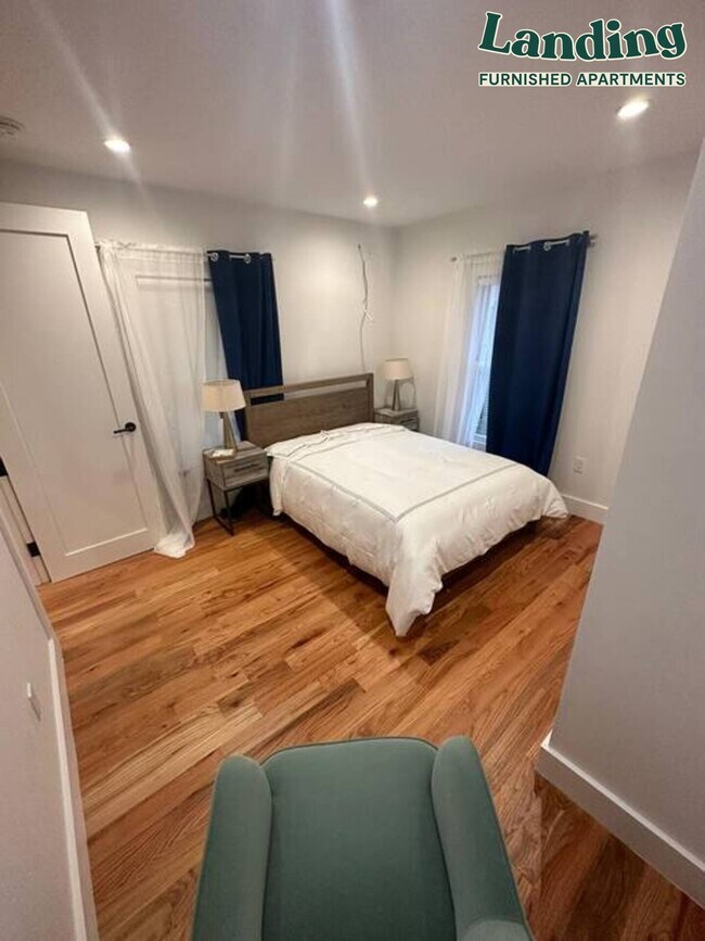 323 Graham Ave-Unit -323-1.1309395 in Brooklyn, NY - Building Photo - Building Photo