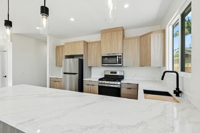 5142 Los Robles Dr in Carlsbad, CA - Building Photo - Building Photo