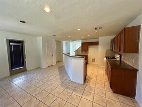 8007 Arrington Forest Ln in Humble, TX - Building Photo - Building Photo