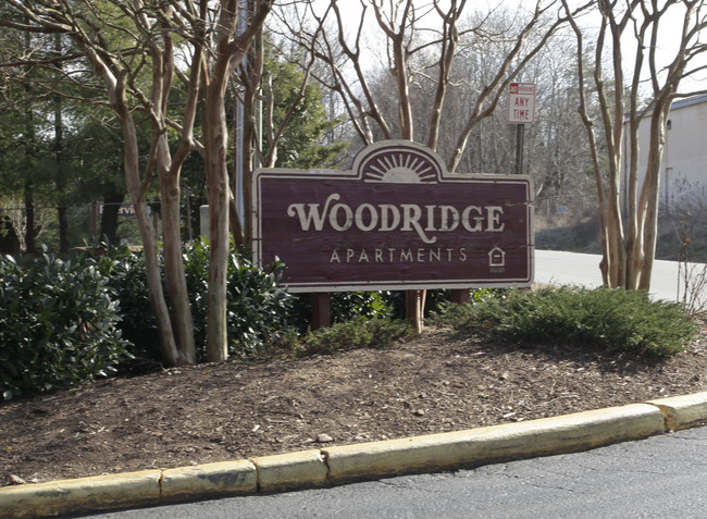 Woodridge Apartments in Asheville, NC - Foto de edificio - Building Photo