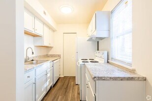 6434 Elkhardt Rd in Richmond, VA - Building Photo