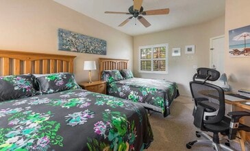 8376 Mulligan Cir, Unit 8376 B in Port St. Lucie, FL - Foto de edificio - Building Photo