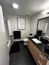 911 E 26th St, Unit A1 in Hialeah, FL - Building Photo - Building Photo