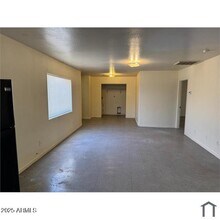1224 E Apache St in Phoenix, AZ - Building Photo - Building Photo