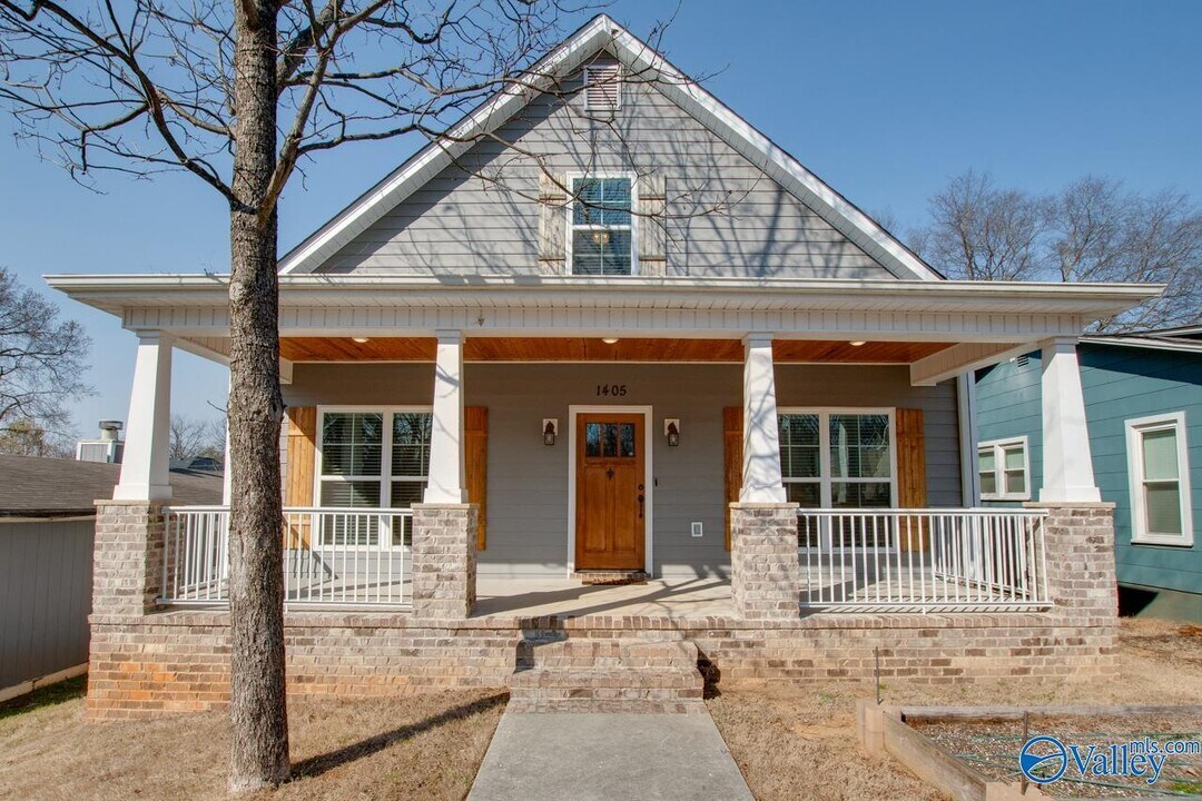 1405 Stevens Ave NE in Huntsville, AL - Building Photo