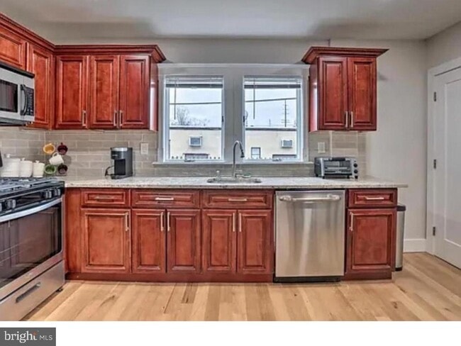 506 Atlantic Ave in Point Pleasant Beach, NJ - Building Photo - Building Photo