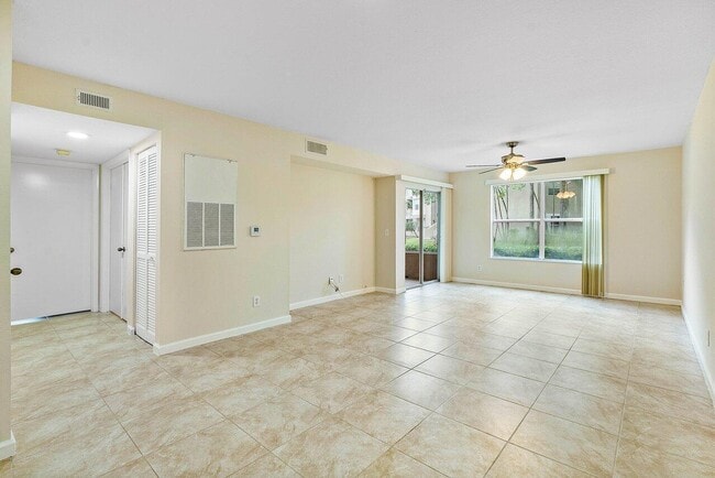 1885 Palm Cove Blvd in Delray Beach, FL - Building Photo - Building Photo