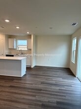 11 River Oak Ct in Merced, CA - Building Photo - Building Photo