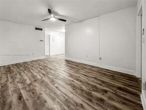 415 NE 2nd St in Hallandale Beach, FL - Building Photo - Building Photo