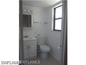1470 Green Valley Cir-Unit -301 in Naples, FL - Building Photo - Building Photo