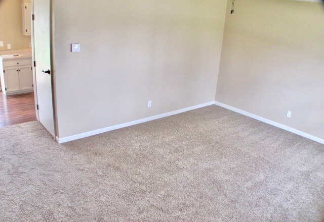 1115 Poplar St in Osage, IA - Building Photo - Building Photo