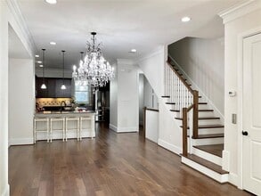 170 W Breezy Way in The Woodlands, TX - Building Photo - Building Photo