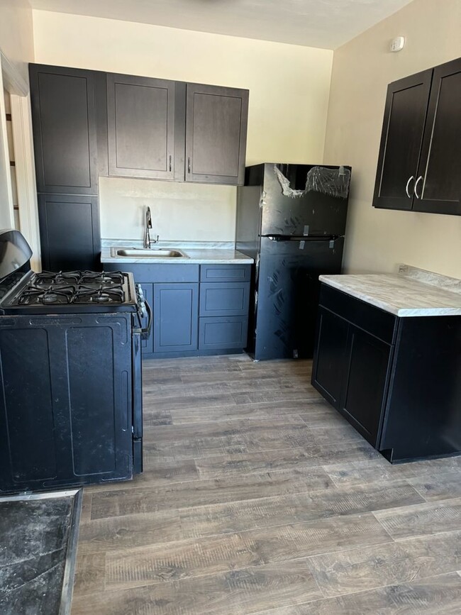 108 Seneca Ln in Evans City, PA - Building Photo - Building Photo