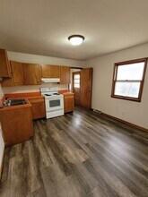 2216 Lincoln Ave in Plattsmouth, NE - Building Photo - Building Photo