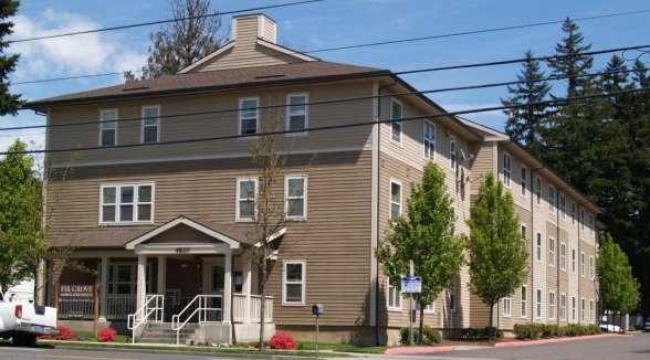 Fir Grove in Portland, OR - Building Photo