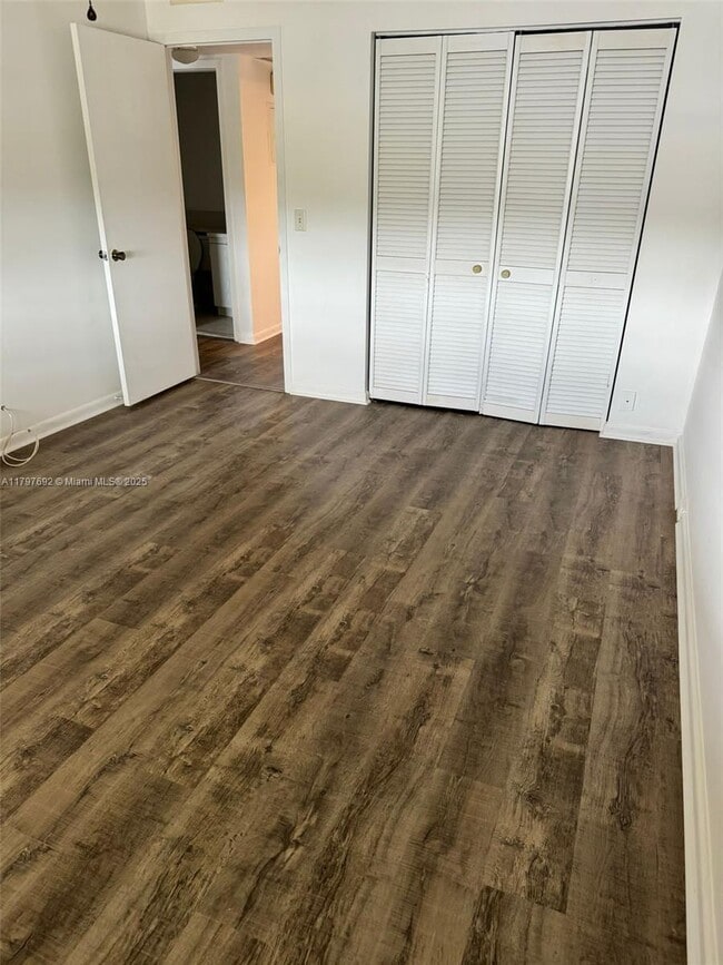 2081 Exeter in Boca Raton, FL - Building Photo - Building Photo