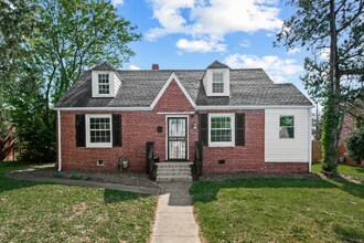 206 E 37th St in Richmond, VA - Building Photo - Building Photo