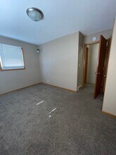 4604 W 37th St in Sioux Falls, SD - Building Photo - Building Photo