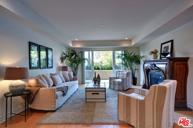 property at 1530 Centinela Ave