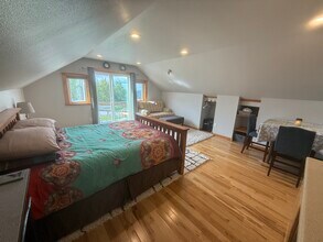 19439 Timberline Dr, Unit Cozy Alaska Mountain Stay in Eagle River, AK - Building Photo - Building Photo