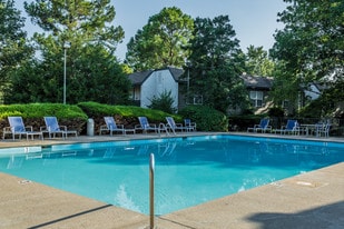 Baker Station in Antioch, TN - Building Photo