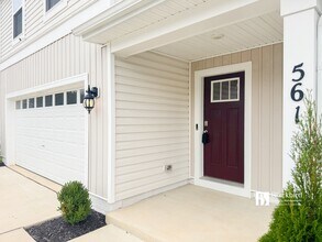 561 Fawn Mdw Ln in La Plata, MD - Building Photo - Building Photo