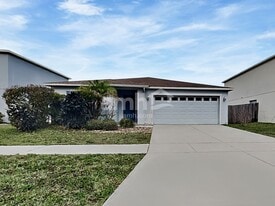 31015 Mandolin Cay Ave in Wesley Chapel, FL - Building Photo