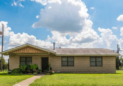 South Terrace in Waco, TX - Building Photo