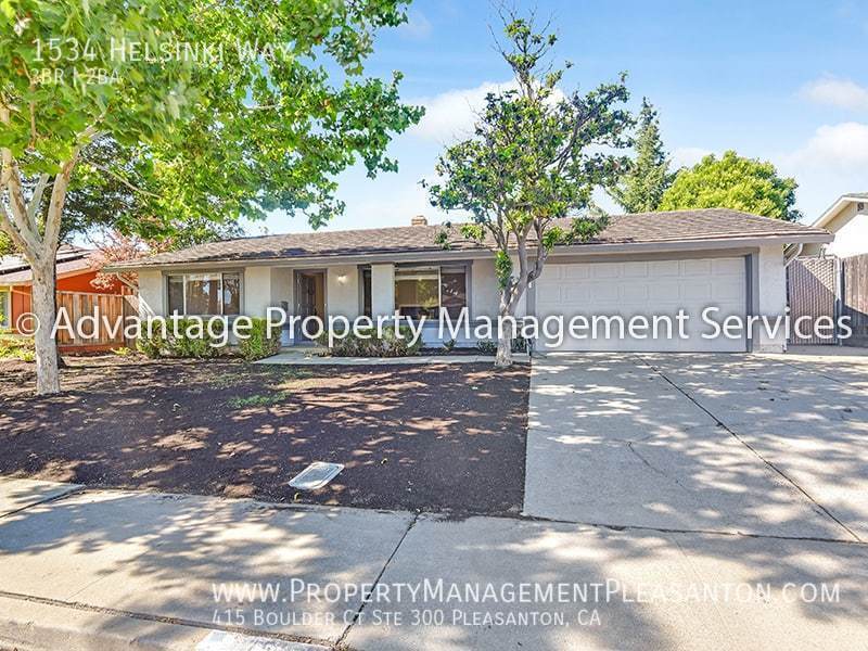 1534 Helsinki Way in Livermore, CA - Foto de edificio