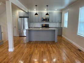 96 Willis Ave in Medford, MA - Building Photo