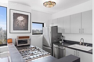 140 Charles St-Unit -: 14C in New York, NY - Building Photo - Building Photo