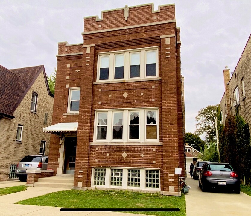 2219 Scoville Ave in Berwyn, IL - Building Photo