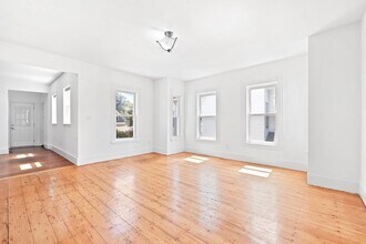 48 Ashland St in Malden, MA - Building Photo - Building Photo