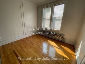1373 W Estes Ave, Unit 3A in Chicago, IL - Building Photo - Building Photo