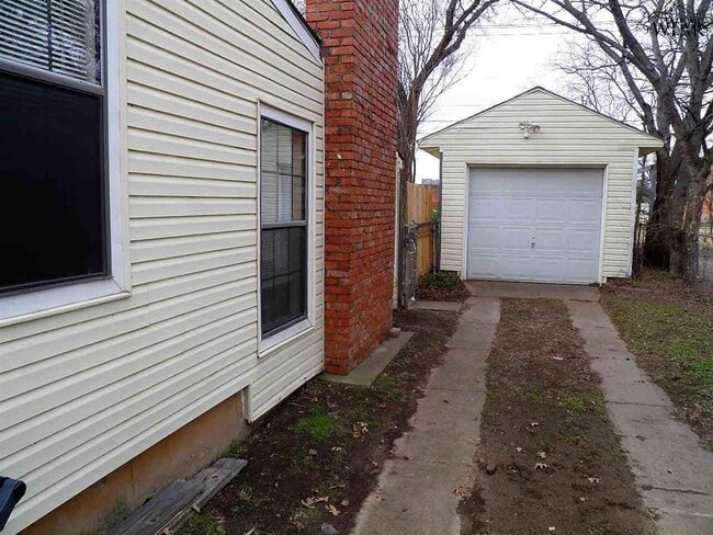 4330 Cunningham Dr in Wichita Falls, TX - Building Photo - Building Photo