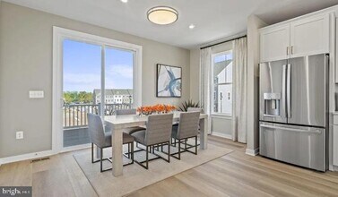 24135 Pissarro Dr in Sterling, VA - Building Photo - Building Photo