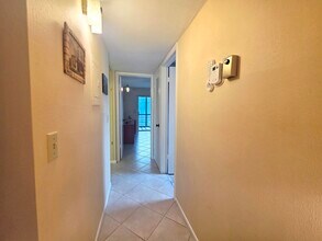 719 Flanders Dr in Delray Beach, FL - Building Photo - Building Photo