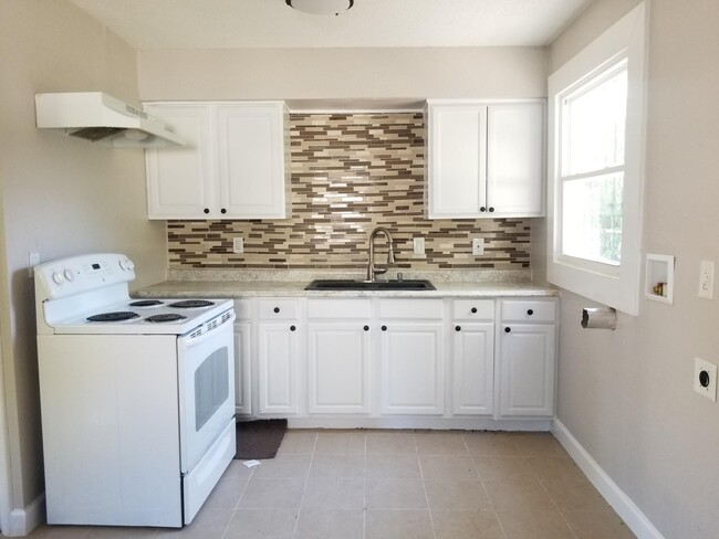 property at 3918 Oakley Ave