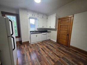 750 Baker St in Wisconsin Rapids, WI - Building Photo - Building Photo