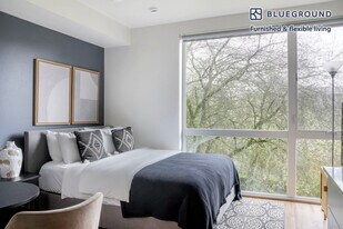 1305 E Marion St in Seattle, WA - Building Photo