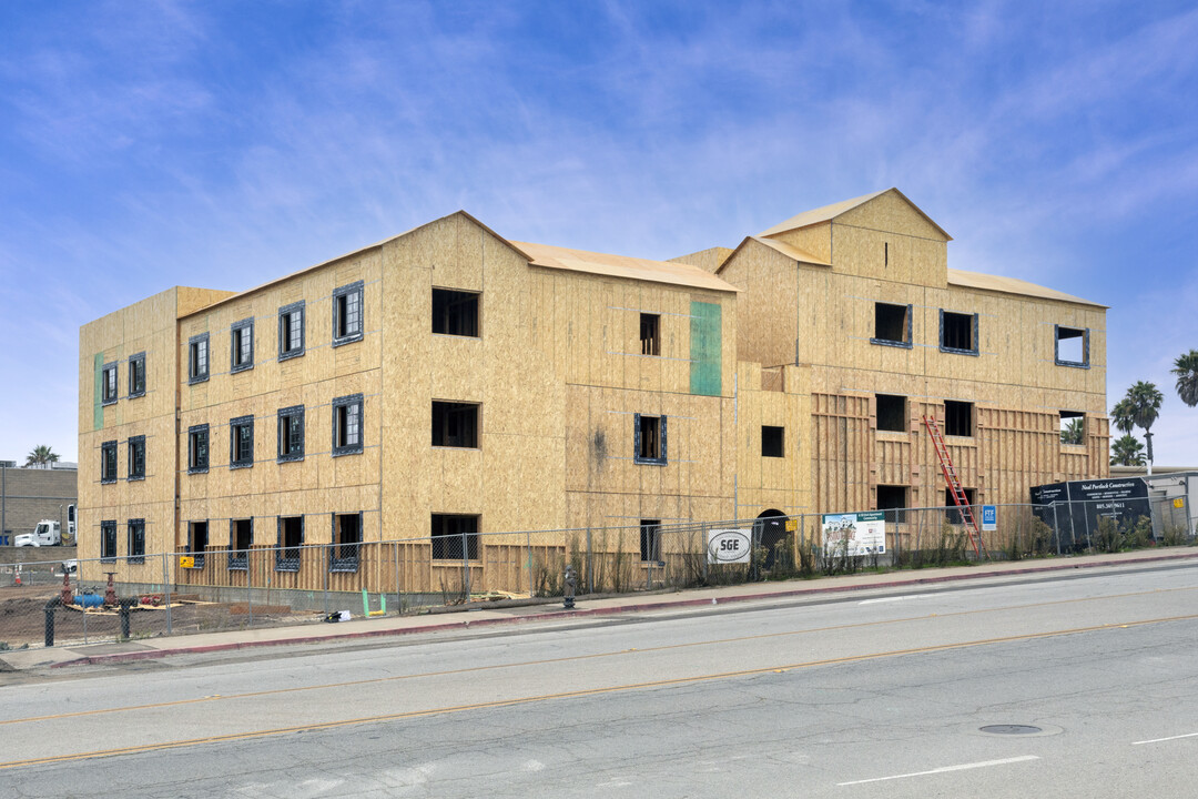 Pismo Terrace in Pismo Beach, CA - Building Photo