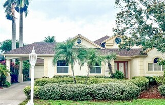 4531 Swordfish Dr in Bradenton, FL - Building Photo