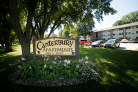 Canterbury Apartments in Sioux Falls, SD - Foto de edificio - Building Photo