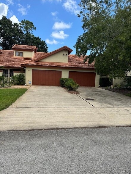21 Village Cir in Palm Coast, FL - Foto de edificio - Building Photo