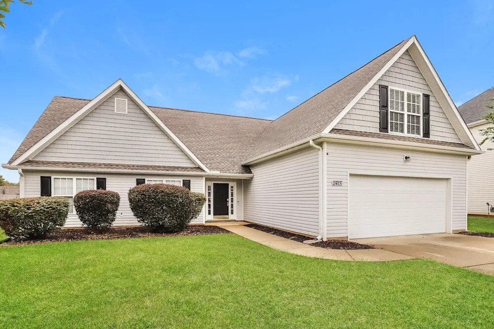 2412 Pepperstone Dr in Graham, NC - Building Photo