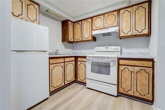 400 Main St in East Rochester, NY - Building Photo - Building Photo